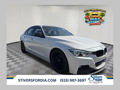 Used 2018 BMW 320i xDrive Sedan