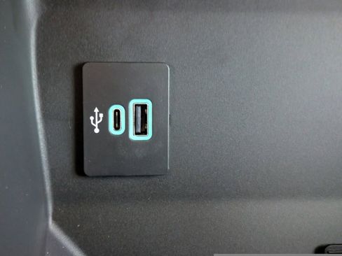 New 2026 Ford F250 XLT w/ XLT Premium Package image 25