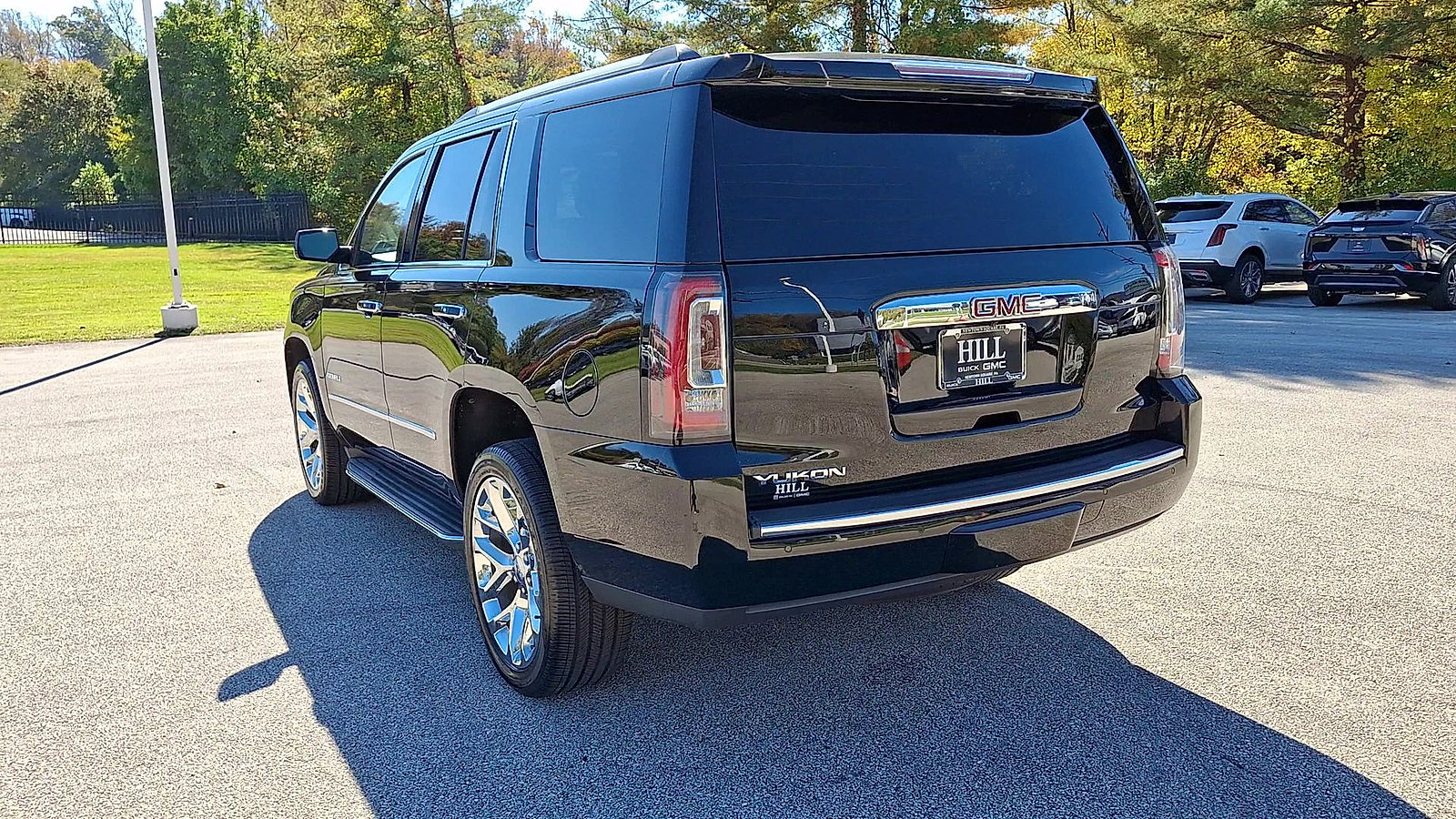 Used 2018 GMC Yukon Denali w/ Open Road Package AWD/4WD image 7