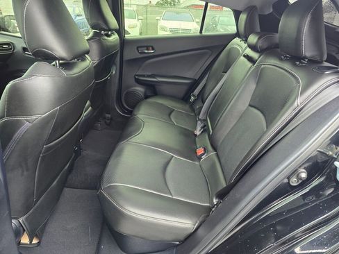 Used 2017 Toyota Prius Two w/ Carpet Mat Package FWD image 18