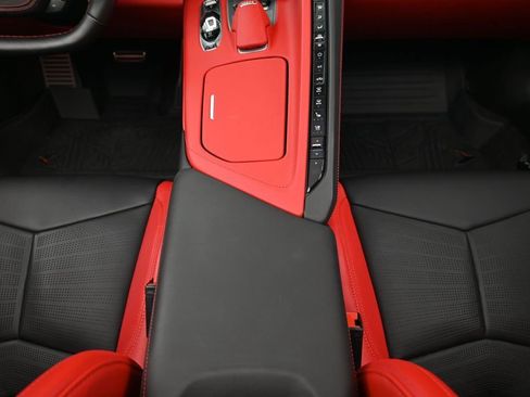 Used 2022 Chevrolet Corvette Stingray Premium Conv w/ Z51 Performance Package RWD image 7