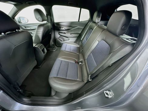Used 2026 Buick Envista Preferred FWD image 27