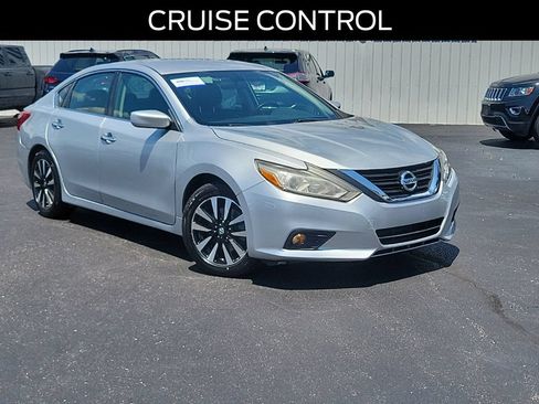 Used 2018 Nissan Altima 2.5 SV FWD image 28
