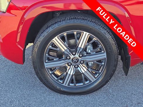 Used 2023 Toyota Sequoia Capstone image 7