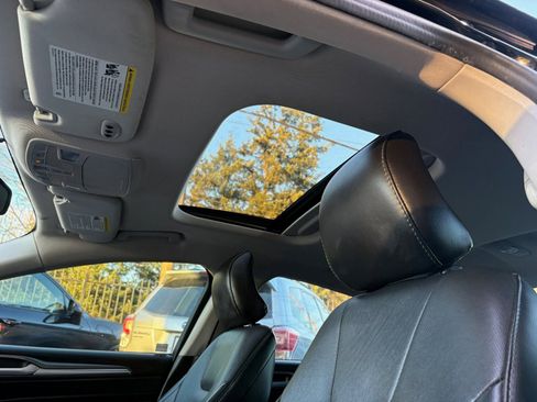 Used 2016 Ford Fusion Titanium FWD image 20