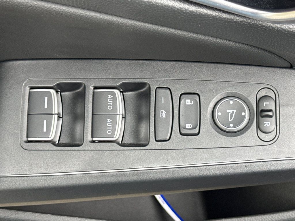 Certified 2024 Honda Civic EX-L image 15