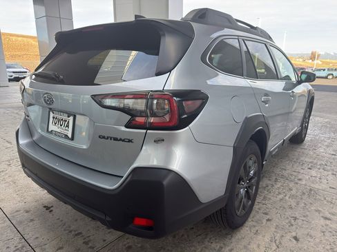 Used 2024 Subaru Outback Onyx Edition image 9