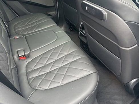 Used 2026 BMW X5 xDrive50e image 16