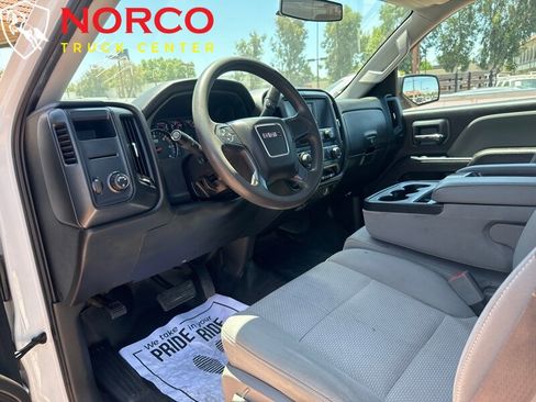 Used 2017 GMC Sierra 1500 2WD Regular Cab image 16