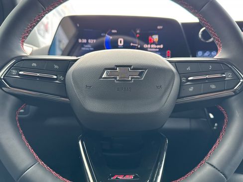 New 2025 Chevrolet Blazer EV RS image 23