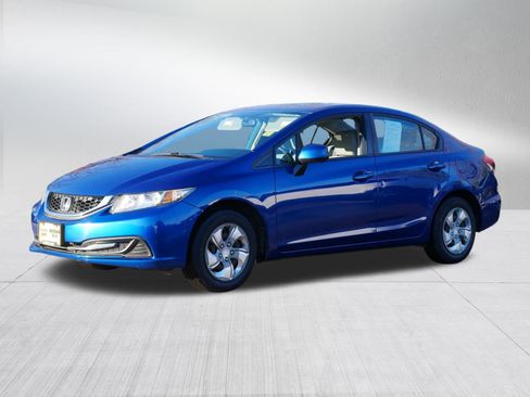 Used 2013 Honda Civic LX image 3