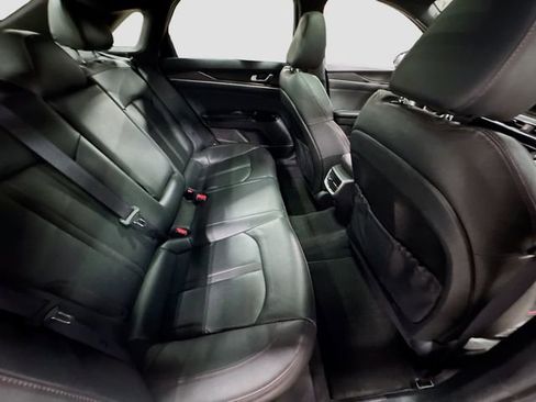 Used 2024 Kia K5 GT w/ GT1 Package image 31