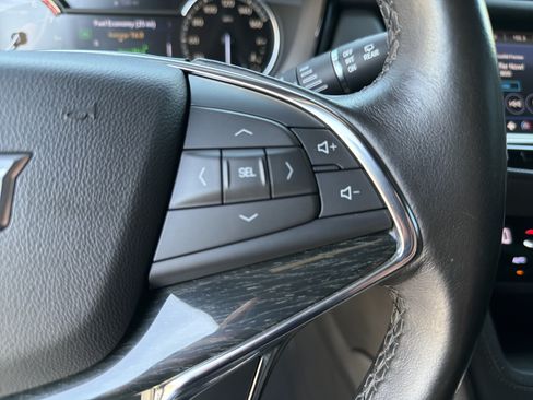 Used 2020 Cadillac XT5 Premium Luxury AWD/4WD image 31