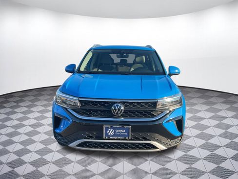Used 2022 Volkswagen Taos SE image 6