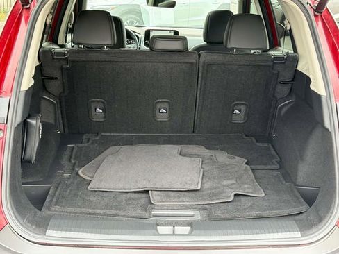 Certified 2023 Nissan Rogue SL w/ SL Premium Package image 8