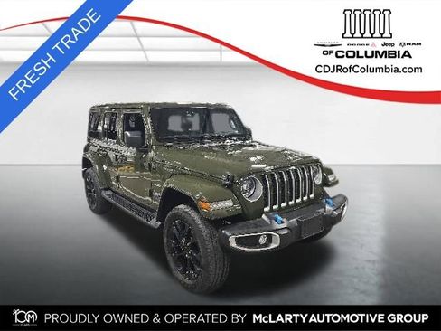 Used 2023 Jeep Wrangler Unlimited Sahara w/ Cold Weather Group AWD/4WD image 1