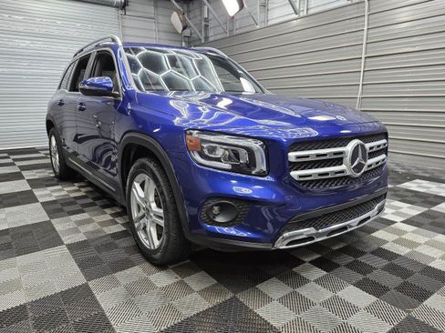 Used 2021 Mercedes-Benz GLB 250 image 4