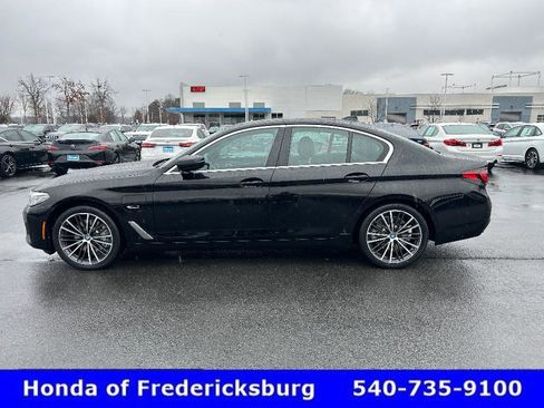Used 2023 BMW 530e xDrive image 2