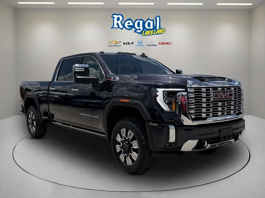 Used 2025 GMC Sierra 3500 Denali w/ Denali Reserve Package AWD/4WD image 1
