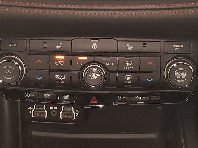 Used 2024 Dodge Durango GT w/ Blacktop Package RWD image 5