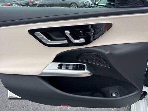 New 2025 Mercedes-Benz E 350 4MATIC Sedan image 23