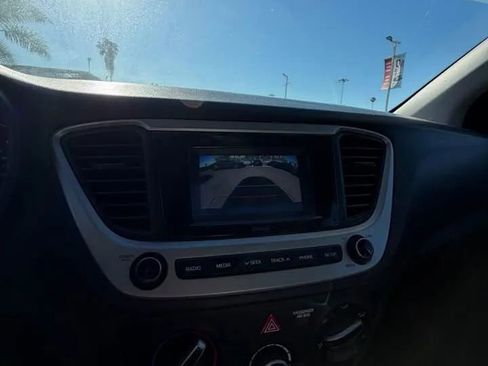 Used 2019 Hyundai Accent SE image 9