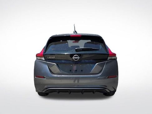 Used 2024 Nissan Leaf S FWD image 8