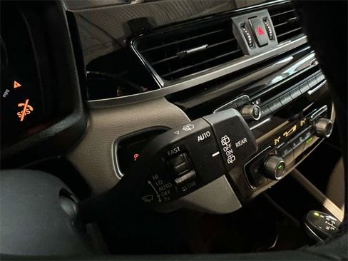 Used 2018 BMW X1 xDrive28i w/ Convenience Package image 47