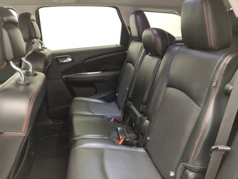 Used 2019 Dodge Journey GT image 18