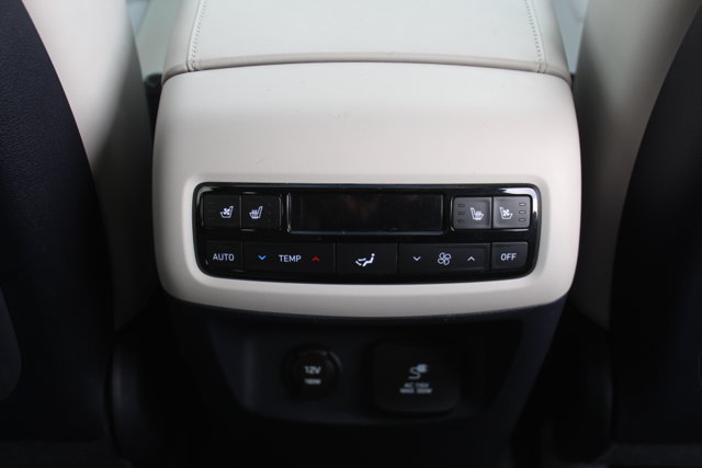 Used 2024 Hyundai Palisade Calligraphy FWD image 20