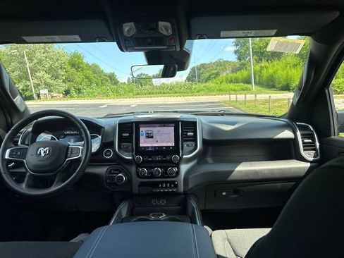 New 2026 RAM 1500 Express AWD/4WD image 12