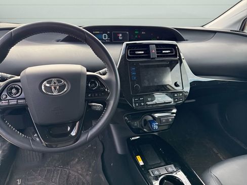 Used 2019 Toyota Prius XLE image 11