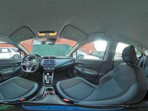 Used 2025 Nissan Versa SV FWD image 35