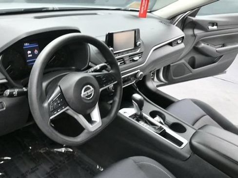 Used 2021 Nissan Altima 2.5 S FWD image 28