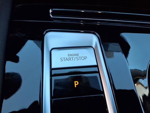 New 2026 Volkswagen Atlas SE image 37