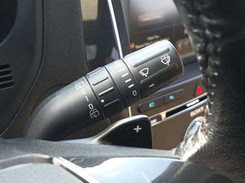 Used 2016 Ford Explorer Limited image 45