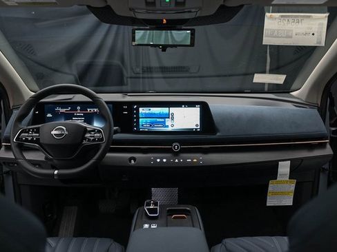 New 2025 Nissan Ariya Platinum image 23