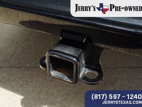 Used 2023 Chevrolet Silverado 2500 Custom w/ Custom Convenience Package AWD/4WD image 23