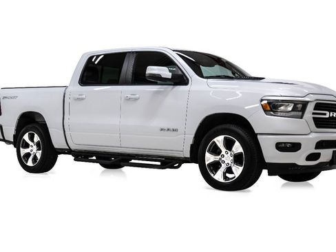 Used 2023 RAM 1500 Laramie AWD/4WD image 1