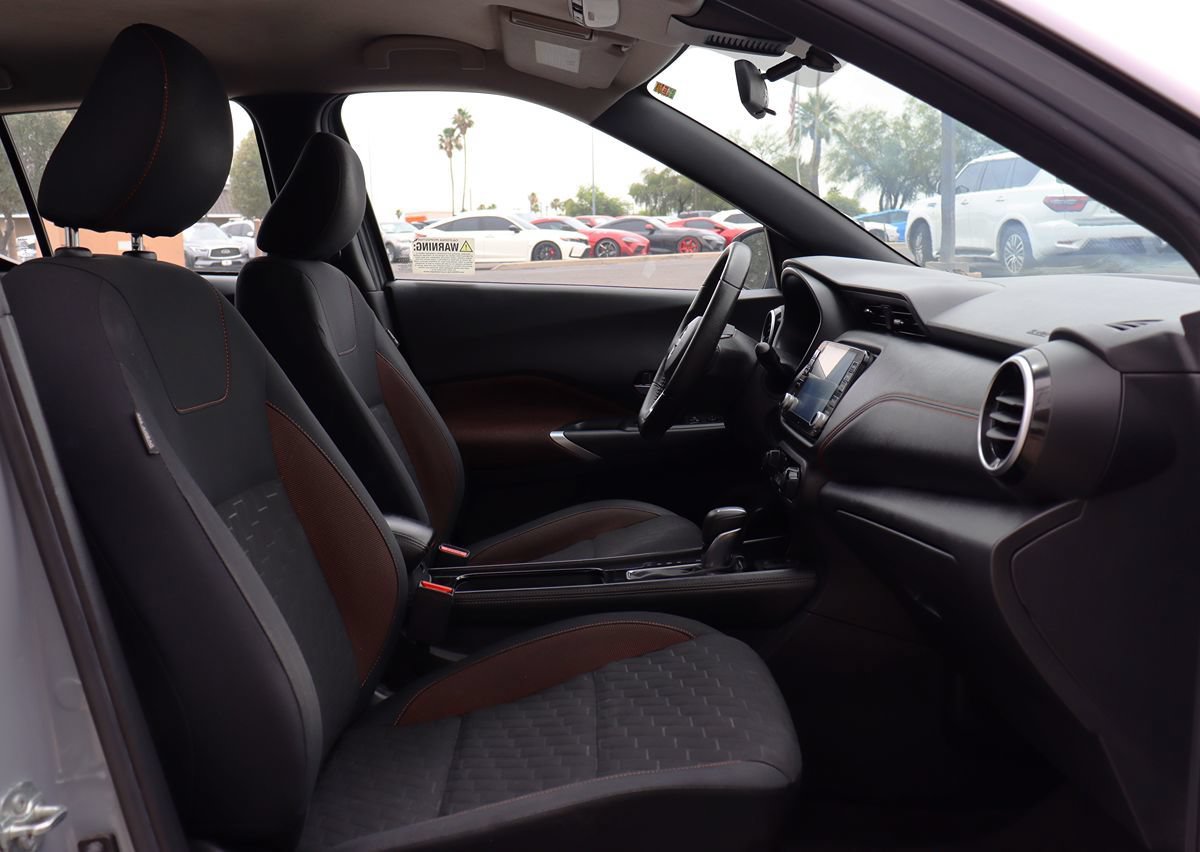 Used 2023 Nissan Kicks SR FWD image 34