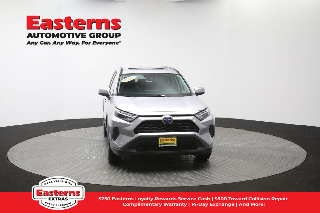 Used 2022 Toyota RAV4 XLE w/ Convenience Package AWD/4WD image 53