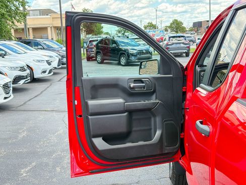 Used 2025 Chevrolet Silverado 1500 W/T w/ WT Value Package AWD/4WD image 20