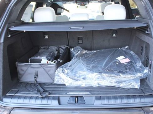 New 2026 Land Rover Range Rover Sport SE image 20