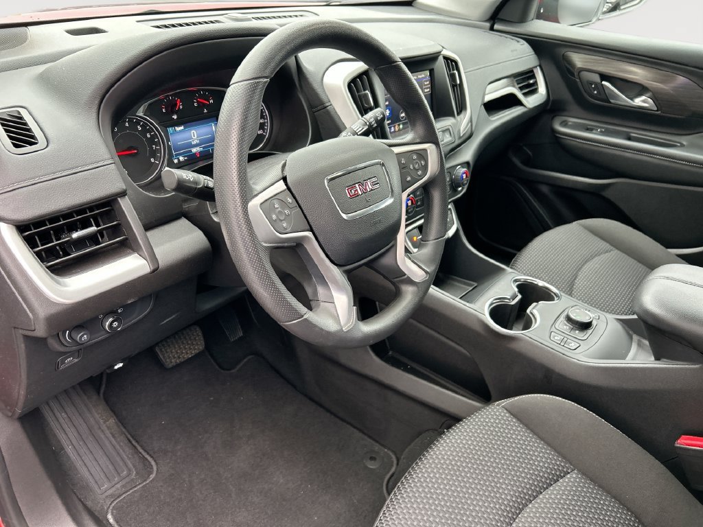 Used 2024 GMC Terrain SLE w/ Driver Convenience Package AWD/4WD image 14