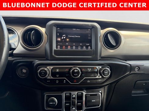 Used 2020 Jeep Gladiator Sport w/ Quick Order Package 24S AWD/4WD image 15