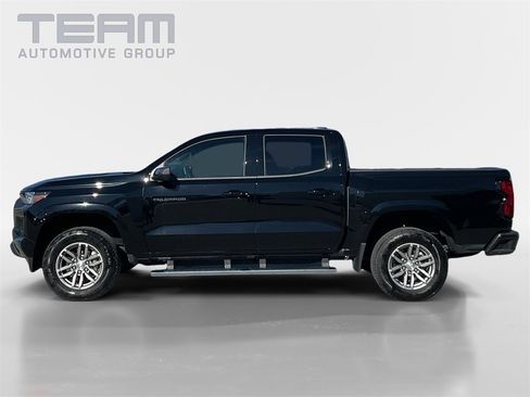 Used 2024 Chevrolet Colorado LT w/ LT Convenience Package II image 4