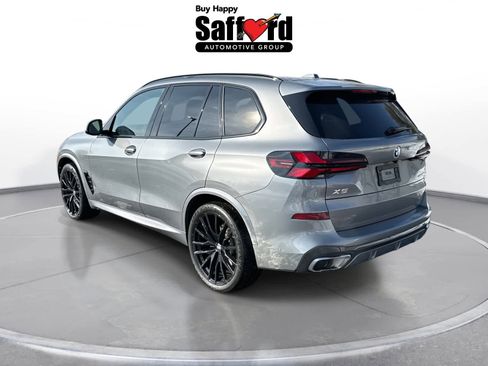 Used 2024 BMW X5 xDrive40i w/ M Sport Package image 6