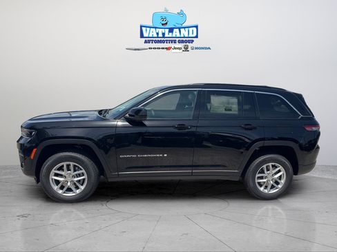 New 2026 Jeep Grand Cherokee Laredo X RWD image 31