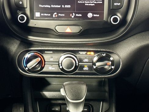 Used 2023 Kia Soul LX w/ Option Group 015 image 28