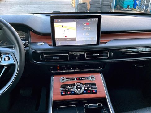 Used 2021 Lincoln Aviator Grand Touring w/ Equipment Group 302A image 6